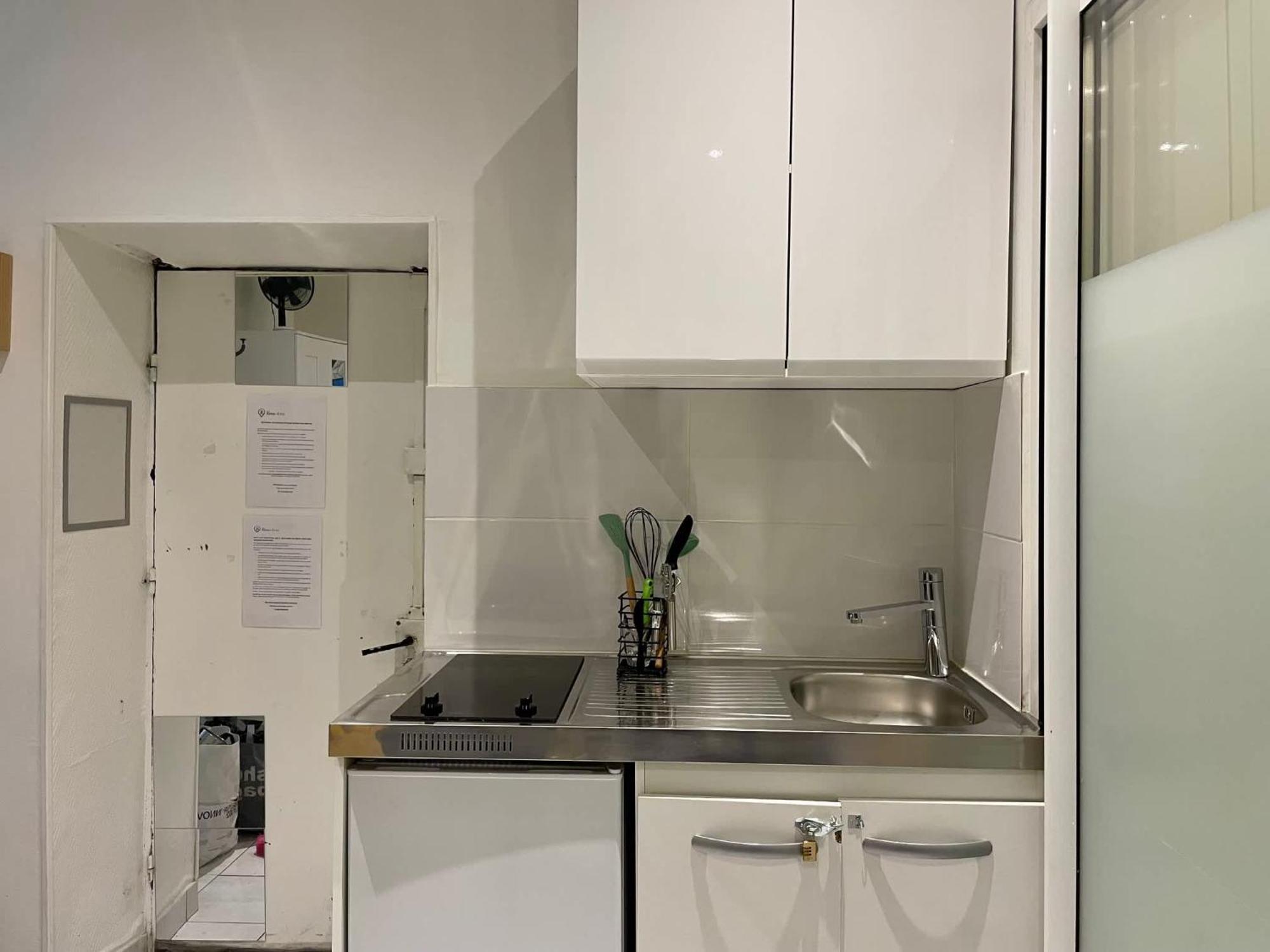 Lovely For 2 Persons Center Of Apartment Paris